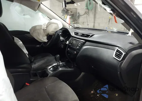 2016 Nissan Rogue S z USA, uszkodzony, nr VIN KNMAT2MV2GP714842